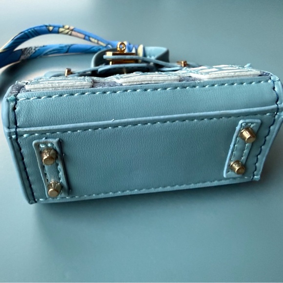 Tiny Blue Handbag Accessory With Mini Skinny Scarf - Picture 4 of 7